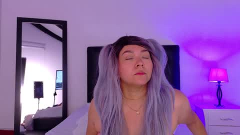 Snapshot of cuckoldlover69_ chatting on 09/28/25, 01:27 cuckoldlover69_ online show from 09/28/25, 01:27