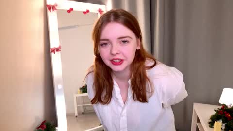 Liz online show from 12/21/25, 09:44