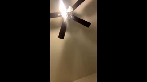 Snapshot of cuddlefuckxxx chatting on 11/30/25, 01:26 CuddleFuckXXX online show from 11/30/25, 01:26