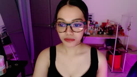 cuddlepunk_bubble online show from 05/23/26, 08:29