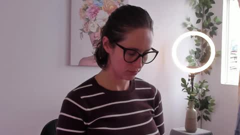 Leonela online show from 03/29/26, 08:31