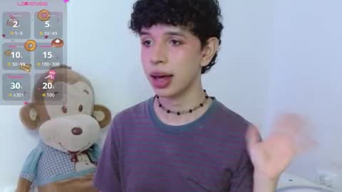 Cuddly online show from 11/23/25, 07:24