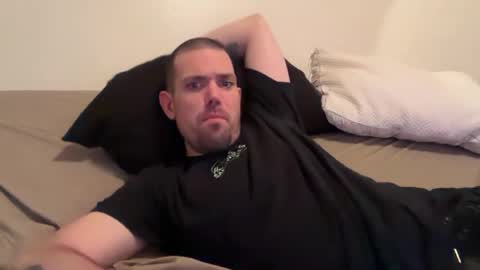 Snapshot of cuddybuddy4u chatting on 05/27/26, 02:03 cuddybuddy4u online show from 05/27/26, 02:03