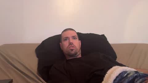 Snapshot of cuddybuddy4u chatting on 05/29/26, 02:48 cuddybuddy4u online show from 05/29/26, 02:48