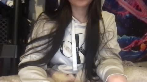 Snapshot of cum4angela chatting on 12/02/24, 01:03 Angela online show from 12/02/24, 01:03