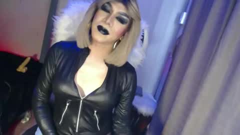 CUMMELA SLUTI online show from 11/28/25, 07:00