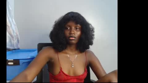 sophie online show from 03/18/26, 09:45