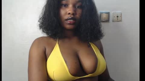 Snapshot of cum_ebony_xxxpetit chatting on 07/06/26, 01:57 Teeha online show from 07/06/26, 01:57