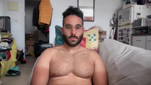 Snapshot of cuman15 chatting on 05/17/26, 11:50 Cuman online show from 05/17/26, 11:50