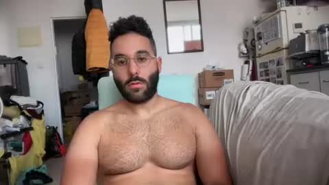 Snapshot of cuman15 chatting on 06/19/26, 10:30 Cuman online show from 06/19/26, 10:30
