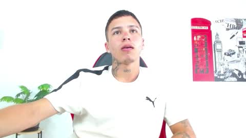 cumandres online show from 03/23/26, 02:43