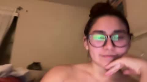 Snapshot of cumberinme chatting on 03/11/25, 07:48 cumberinme online show from 03/11/25, 07:48