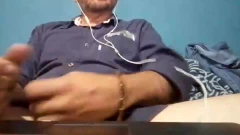 Snapshot of cumbian_chero chatting on 06/14/26, 02:24 cumbian_chero online show from 06/14/26, 02:24