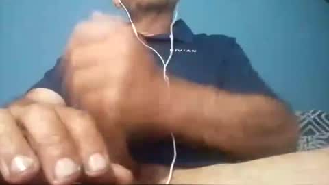 Snapshot of cumbian_chero chatting on 07/15/26, 03:56 cumbian_chero online show from 07/15/26, 03:56