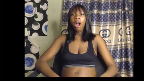 cumebony_petit online show from 10/10/25, 09:47