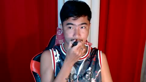 Snapshot of cumhavefun25 chatting on 06/29/26, 01:45 ask me online show from 06/29/26, 01:45