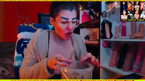 cuminmenowbby online show from 02/06/25, 04:47