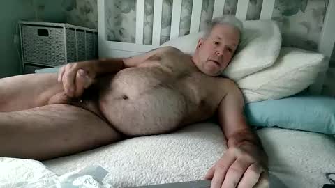 Snapshot of cumovermexxxxx chatting on 02/10/25, 04:47 cumovermexxxxx online show from 02/10/25, 04:47