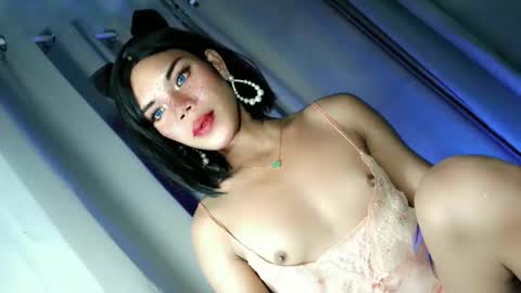 Snapshot of cumpearl2 chatting on 01/13/26, 01:11 cumpearl2 online show from 01/13/26, 01:11