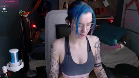 CUMpotikEve online show from 01/10/26, 01:51