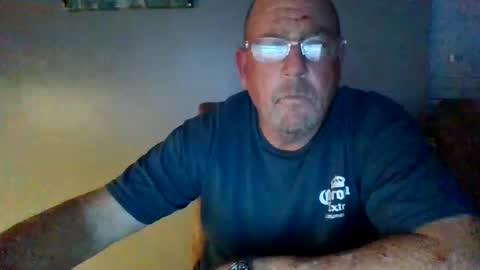 Snapshot of cumsalot55797187 chatting on 02/16/25, 01:25 cumsalot55797187 online show from 02/16/25, 01:25