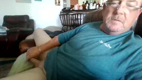 Snapshot of cumsalot55797187 chatting on 02/28/25, 05:48 cumsalot55797187 online show from 02/28/25, 05:48