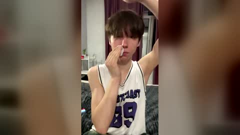 cumte_boy online show from 12/21/25, 03:30