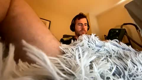 Snapshot of cumxdaddy chatting on 10/19/25, 07:09 cumxdaddy online show from 10/19/25, 07:09