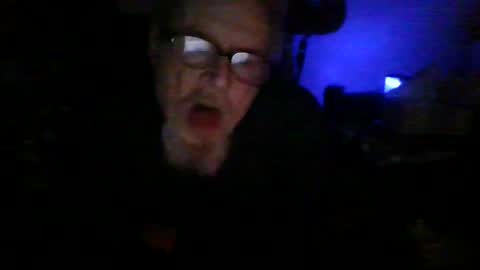 Snapshot of cunnibob chatting on 02/21/25, 10:50 cunnibob online show from 02/21/25, 10:50