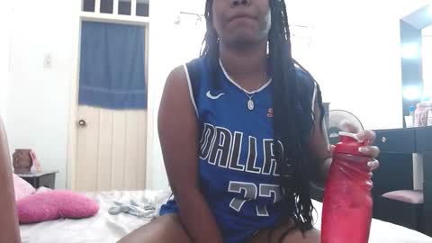 dominic and julieta... independent models online show from 02/20/25, 08:03