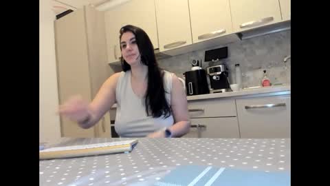 maria  alex online show from 01/14/26, 01:33