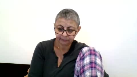 Snapshot of cuplu4346529860 chatting on 01/18/25, 05:48 couple online show from 01/18/25, 05:48