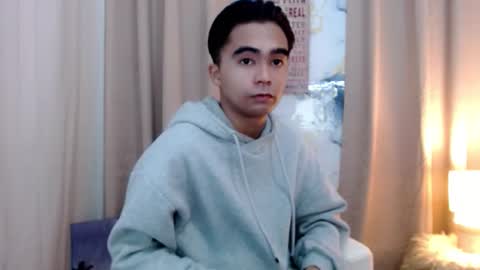 Xyrien online show from 05/12/26, 11:46
