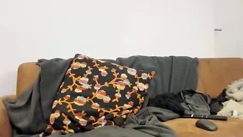 Snapshot of curced25 chatting on 02/19/26, 09:05 curced25 online show from 02/19/26, 09:05