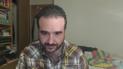 curiosillo1983 online show from 10/03/25, 02:14