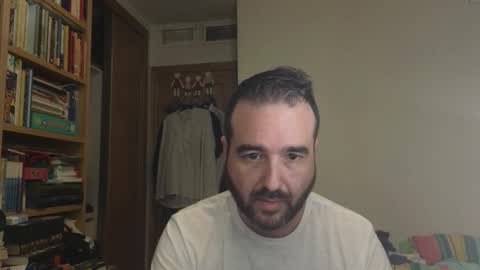 curiosillo1983 online show from 10/11/25, 05:22