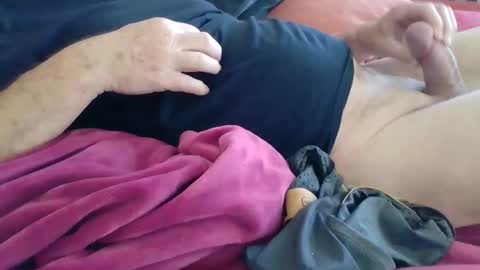 curiosthings online show from 10/11/25, 07:51