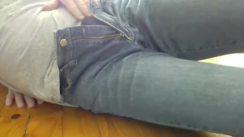 curiosthings online show from 03/27/26, 07:47