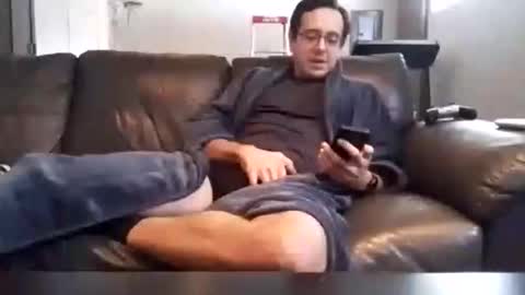 Snapshot of curious_10 chatting on 12/31/24, 02:03 curious_10 online show from 12/31/24, 02:03