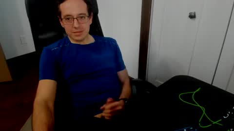 Snapshot of curious_10 chatting on 01/21/25, 08:21 curious_10 online show from 01/21/25, 08:21