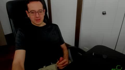 Snapshot of curious_10 chatting on 02/23/25, 02:46 curious_10 online show from 02/23/25, 02:46