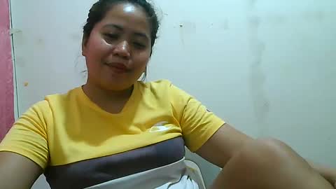 curious_girl247 online show from 01/23/25, 12:04