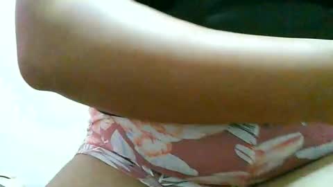 curious_girl247 online show from 12/22/25, 11:35