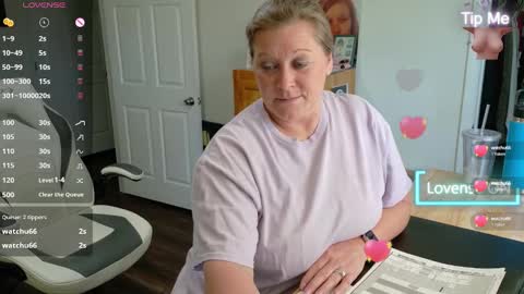 Snapshot of curiouscouple3143 chatting on 03/11/25, 03:02 curious couple online show from 03/11/25, 03:02