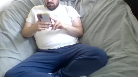 Snapshot of curiouser_guy chatting on 05/26/26, 06:59 curiouser_guy online show from 05/26/26, 06:59
