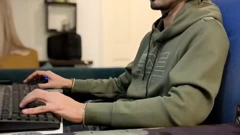 curiousgenie online show from 12/03/25, 09:24