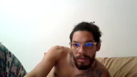 curly_louis online show from 04/16/26, 02:34