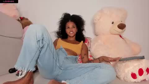 Snapshot of curly_sweett chatting on 07/31/26, 10:31 Curly - OF- CURLY SWEETT online show from 07/31/26, 10:31