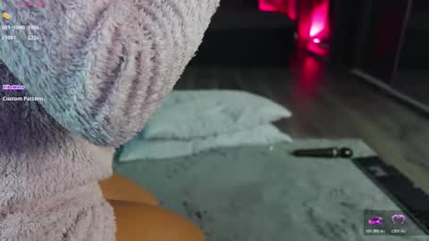 Antonia online show from 03/22/26, 08:18