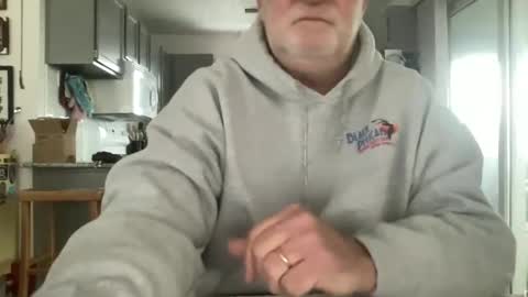 Snapshot of curo69 chatting on 01/18/25, 06:10 ALAN online show from 01/18/25, 06:10